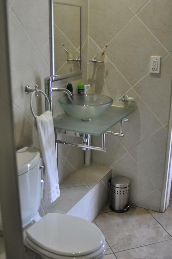 A Knights Rest Guesthouse Pretoria-Noord Zewnętrze zdjęcie