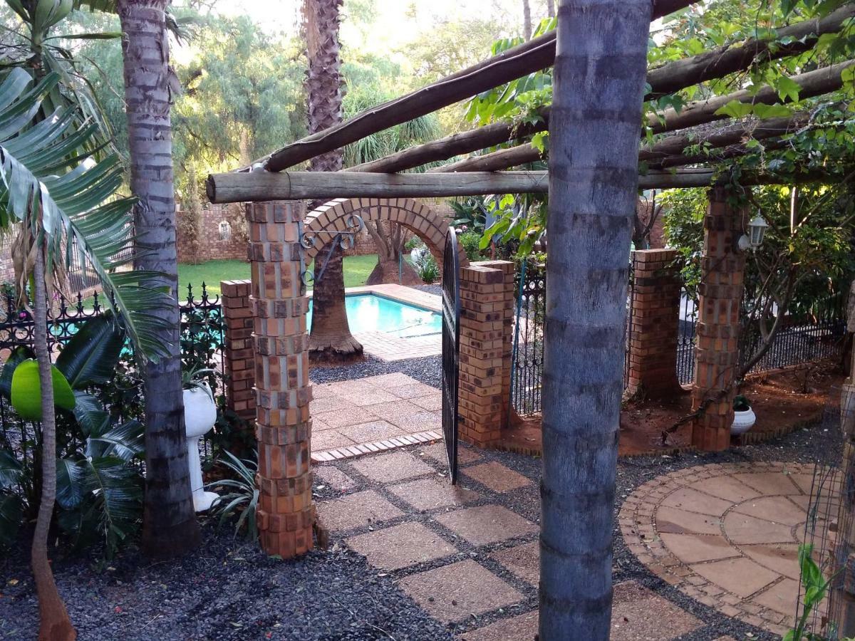 A Knights Rest Guesthouse Pretoria-Noord Zewnętrze zdjęcie