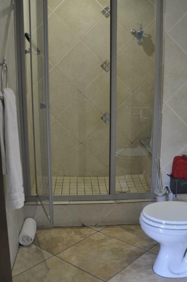 A Knights Rest Guesthouse Pretoria-Noord Zewnętrze zdjęcie